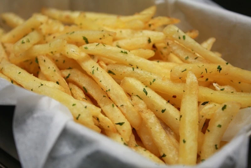 Τηγανητές πατάτες: Ποιο είναι το πιο υγιεινό λάδι για να χρησιμοποιείτε;